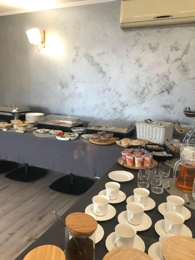Hotel Astra Tajemniczy Ogrod Poznań Extérieur photo
